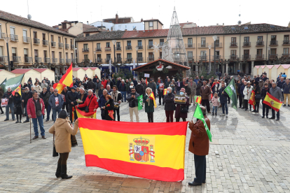 Concentración de Vox en Palencia. ICAL