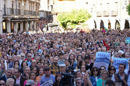 Concentración en Aranda de Duero (Burgos) para reclamar más inversión en infraestructuras en la provincia. -ICAL