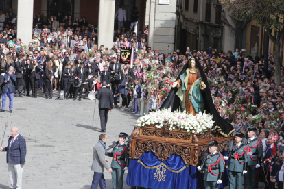 Procesión del Domingo de Resurrección en Zamora. -ICAL