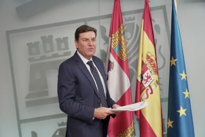 El portavoz de la Junta y consejero de Economía y Hacienda, Carlos Fernández Carriedo.- ICAL