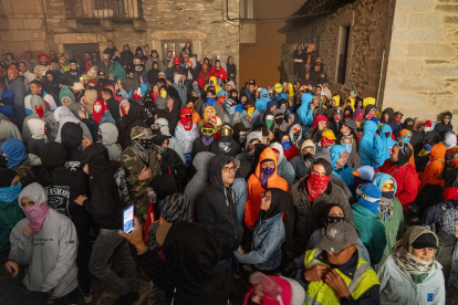 Toro de fuego en las fiestas de Las Victorias de Puebla de Sanabria (Zamora). -ICAL