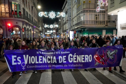 Manifestación en Valladolid por el día para la Erradicación de la Violencia contra la Mujer. -ICAL.