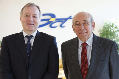 Ernesto Antolin Arribas, presidente de Grupo Antolin, junto a José Antolin Toledano, presidente de honor de la compañía en una imagen de archivo. -E. M.