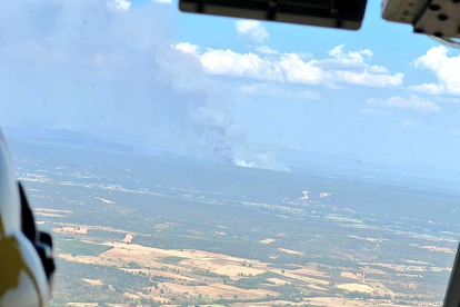 Imagen del incendio en Valporquero de Rueda. Twitter: ATBRIF