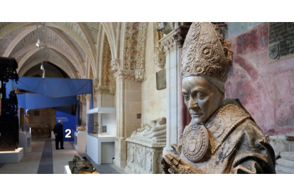 Exposición 'Lux' de la Fundación Las Edades del Hombre, en la Catedral de Burgos. - ICAL