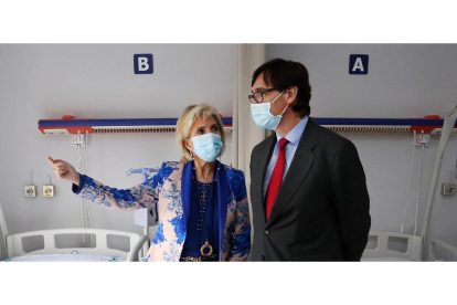 Verónica Casado y Salvador Illa, en la visita del ministro de Sanidad a Valladolid en octubre pasado. ICAL