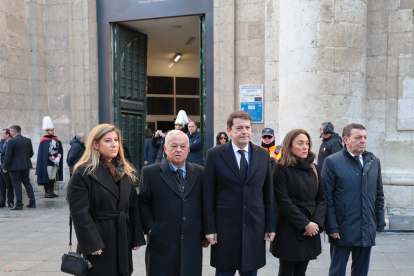 Entierro de Concha Velasco en Valladolid.- E. M.