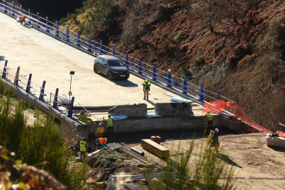 Obras de finalización del viaducto O Castro en la autovía A6 - ICAL