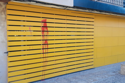 El PSOE denuncia pintadas en su sede de Salamanca. X: PSOE SALAMANCA