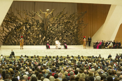 La SD Ponferradina visita al Papa Francisco con motivo del centenario del club