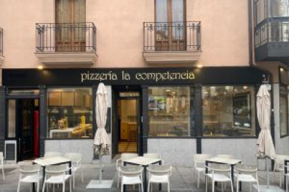 Pizzeria La Competencia, en Salamanca, que elabora 'Pizza al Pesto', una de las mejores pizzas de Castilla y León. -LA COMPETENCIA