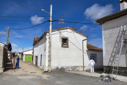 Calles del municipio de Muñico, situado en la provincia de Ávila. | ICAL