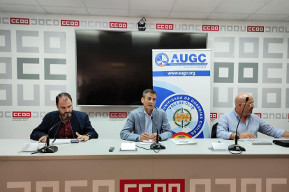 Responsables de la AUGC durante la rueda de prensa. - EUROPA PRESS