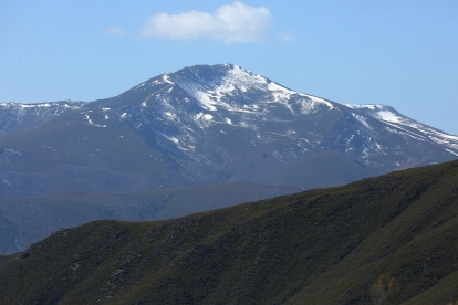 Montañas del Valle del Sil en Anllares del Sil ( León), territorio del oso. - ICAL
