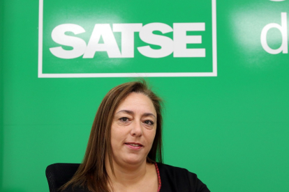 Mercedes Gago elegida de nuevo como la  secretaria autonómica de Satse de Castilla y León. -ICAL