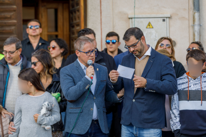 El Ayuntamiento de Torrecaballeros convoca una concentración de cinco minutos en recuerdo y homenaje a Olivia, asesinada presuntamente por su madre en Gijón. ICAL