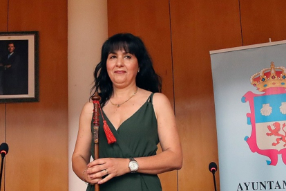 Ana Fernández, elegida alcaldesa de San Andrés del Rabanedo (León). -ICAL