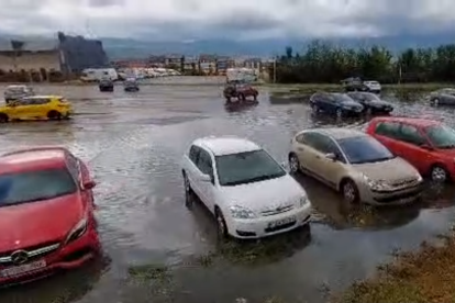 Inundaciones en Ponferrada.- E.M.