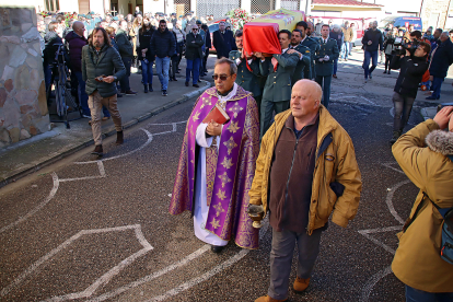 Funeral en Nogarejas, León por el guardia civil David Pérez Carracedo asesinado en Barbate - ICAL