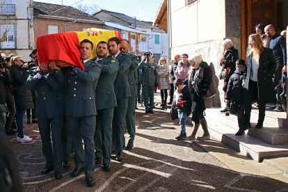 Funeral en Nogarejas, León por el guardia civil David Pérez Carracedo asesinado en Barbate - ICAL