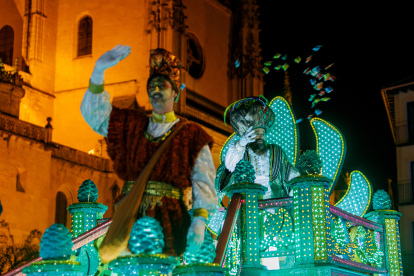 SS.MM. los Reyes Magos de Oriente, visitan Segovia - ICAL
