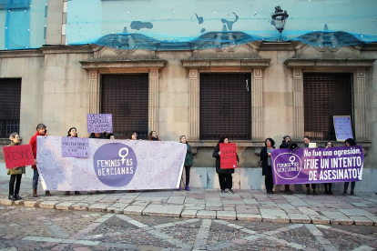 La Audiencia Provincial de León acoge la primera sesión del juicio contra el exconcejal de Ponferrada y exdiputado provincial Pedro Muñoz por tentativa de homicidio y otros delitos hacia su exmujer. -ICAL