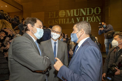 Alfonso Fernández Mañueco, Luis Fuentes y Pablo R. Lago. - PHOTOGENIC