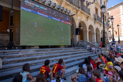 Pantalla gigante en Soria para ver la final del Mundial Femenino. ICAL