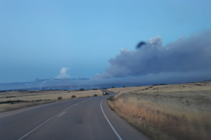 Incendio forestal en Teleno, León.- Twitter de Naturaleza Castilla y León.