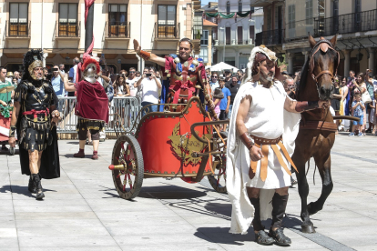 Astorga celebra su tradicional fiesta de Astures y Romanos, declarada de interés turístico regional