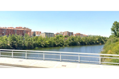 Río Tormes a su paso por Salamanca. GGL SW
