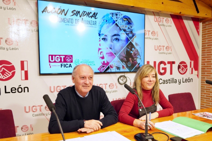 El secretario general de UGT Castilla y León, Faustino Temprano, y la secretaria de acción sindical de UGT FICA Castilla y León, Sandra Vega. ICAL