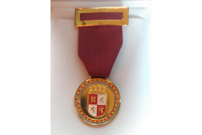 Imagen de archivo de la medalla de oro al mérito ciudadano. -X. @apcvalladolid