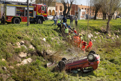 Un herido en un accidente de tráfico en el casco urbano de Ciudad Rodrigo en Salamanca. -ICAL.