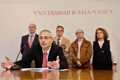 Ricardo Ribero presenta su renuncia como rector de la Usal