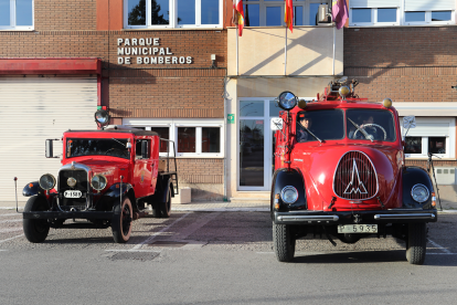 El camión mas antiguo del parque de Palencia conocido como la Abuela. Brágimo / ICAL.