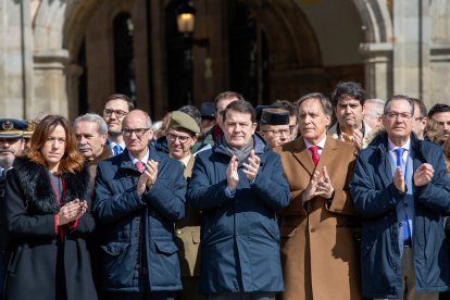 Minuto de silencio en Salamanca con motivo del 20 aniversario del 11-M con la presencia del presidente de la Junta de Castilla y León, Alfonso Fernández Mañueco - ICAL