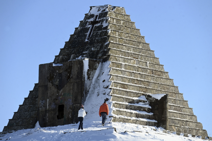 Pirámide de los italianos. Ricardo Ordóñez- ICAL