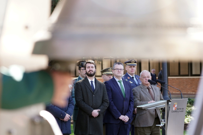 La Junta de Castilla y León homenajea a las víctimas del terrorismo con motivo del 20 aniversario del 11-M con la presencia del vicepresidente de la Junta, Juan García-Gallardo - ICAL