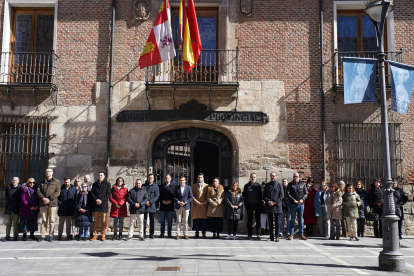 Minuto de silencio en la Diputación de Valladolid con motivo del 20 aniversario del 11-M - DIPUTACIÓN DE VALLADOLID