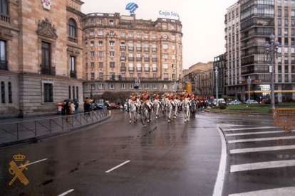Escuadrón de caballería - Desfile del Escuadrón  IV Centenario Fundación VA. 1996