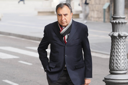 El acusado Francisco Esgueva llega a la Audiencia Provincial de Valladolid. ICAL