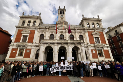 Concentración para pedir justicia por Sergio Delgado. PHOTOGENIC