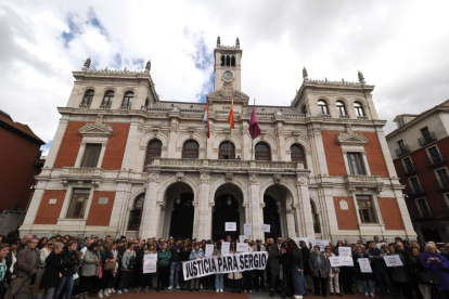 Concentración para pedir justicia por Sergio Delgado. PHOTOGENIC