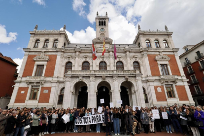 Concentración para pedir justicia por Sergio Delgado. PHOTOGENIC