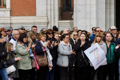 Concentración para pedir justicia por Sergio Delgado. PHOTOGENIC