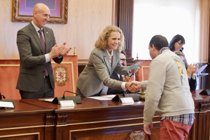 La Infanta Elena en la entrega de los diplomas del curso Empleo Verde