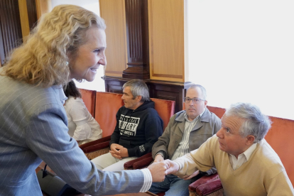 La Infanta Elena en la entrega de los diplomas del curso Empleo Verde