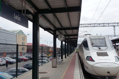 Tren en León, imagen de archivo