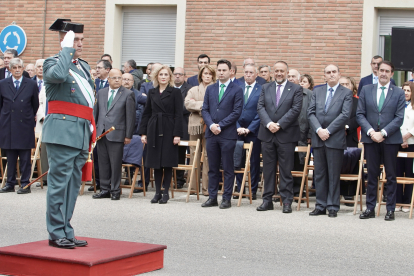 El teniente general Luis del Castillo Ruano, acompañado del delegado del Gobierno en Castilla y León, Nicanor Sen, preside el acto conmemorativo del 180 aniversario de la fundación de la Guardia Civil